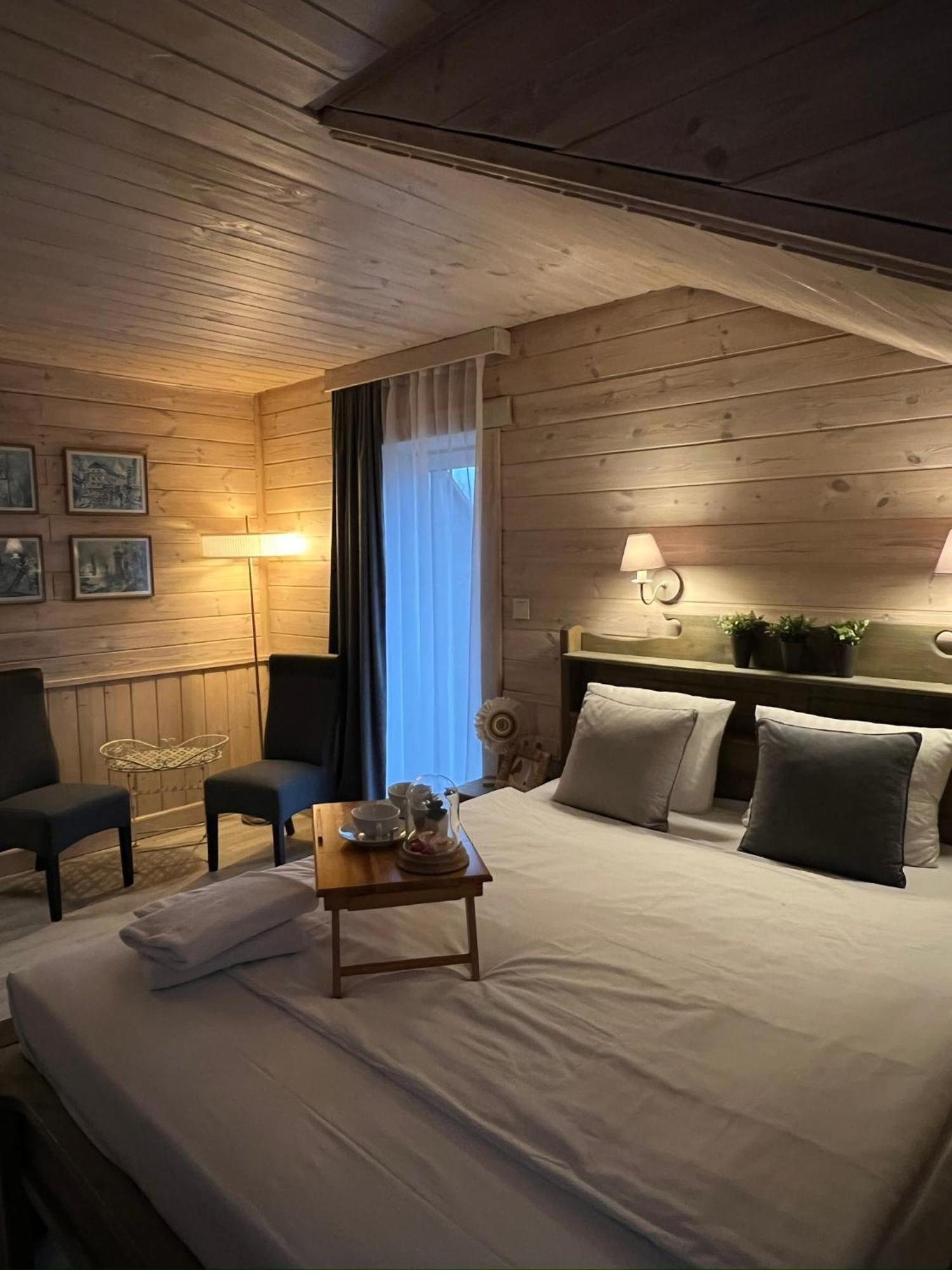 Agate Hotel Ozolnieki Exteriér fotografie